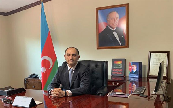 Embajador Mammad Talibov