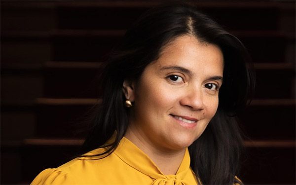 Sandra Alarcón Sandra Alarcón