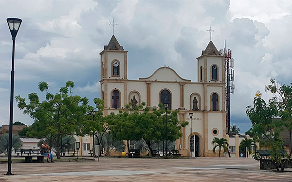 Por primera vez, familias de Paz de Ariporo, Casanare, tendr&aacute;n energ&iacute;a