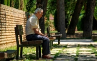 Adultos necesitan m&aacute;s que ayudas econ&oacute;micas: Ruah 60+