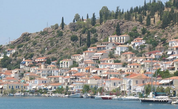 Islas griegas m&aacute;s tur&iacute;sticas deben aumentar el IVA a partir del 1 de octubre