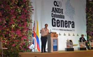 Sector el&eacute;ctrico vio reducir el n&uacute;mero de comercializadores: Derivex