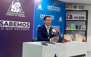 Se afianza nueva roya cafetera, crece la extorsi&oacute;n, una plaga