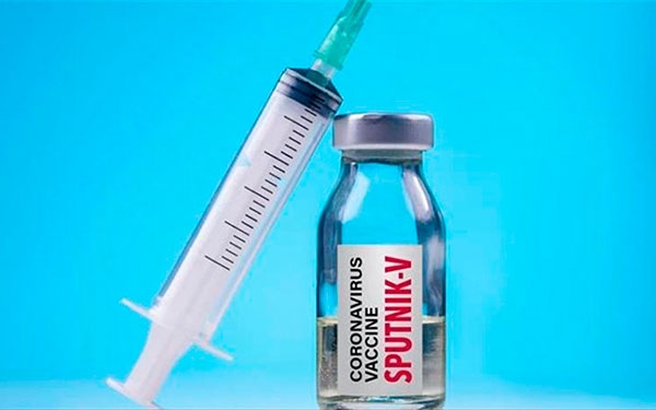 Rusia y OMS debaten inclusión de Sputnik V en lista de emergencia
