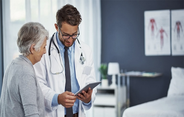 Historia cl&iacute;nica electr&oacute;nica, la transformaci&oacute;n digital en cl&iacute;nicas y hospitales