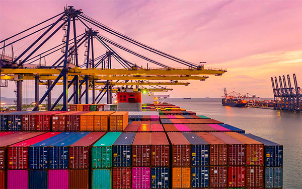Inversionistas necesitan confianza y certidumbre: Amcham