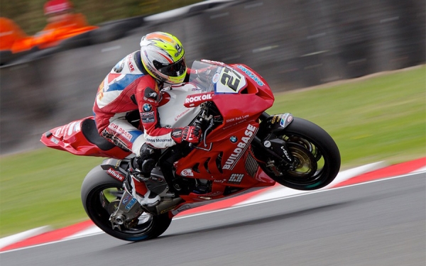 Dunlop y Fedemotos, comprometidos con el deporte a motor en Colombia