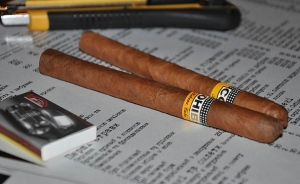 Crean comisi&oacute;n interministerial en Uruguay contra comercio il&iacute;cito de tabaco