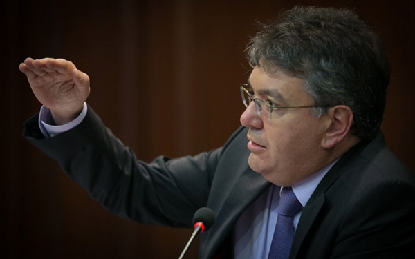 MinHacienda dijo que este viernes empieza debate para bajar los tipos de inter&eacute;s