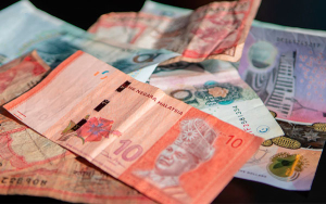 Brasil y Argentina apuestan al yuan como moneda global