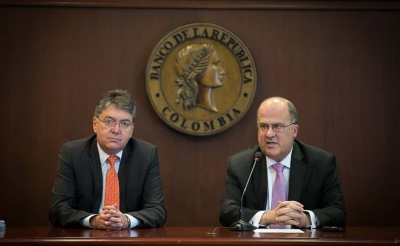 Emisor mantiene nivel de tasas y prev&eacute; desaceleraci&oacute;n econ&oacute;mica