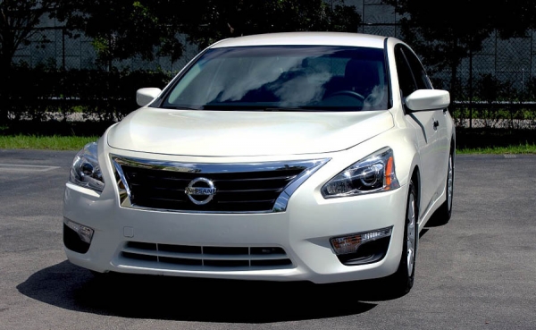 Nissan pone la potencia de sus carros para llevar felicidad a los ni&ntilde;os de Colombia