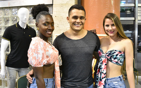 Camisas tipo polo de Ibagu&eacute;, una l&iacute;nea que viste bien y gusta