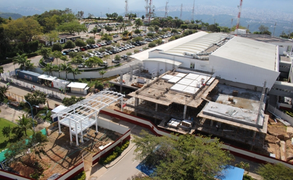 Ampliaci&oacute;n del aeropuerto de Bucaramanga presenta un 21 % de avance