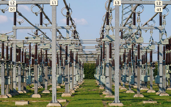 Cuatro tendencias que marcar&aacute;n a la industria energ&eacute;tica en 2025