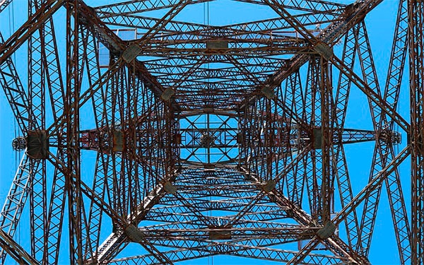 Demanda de electricidad sufre mayor ca&iacute;da desde mediados del siglo XX