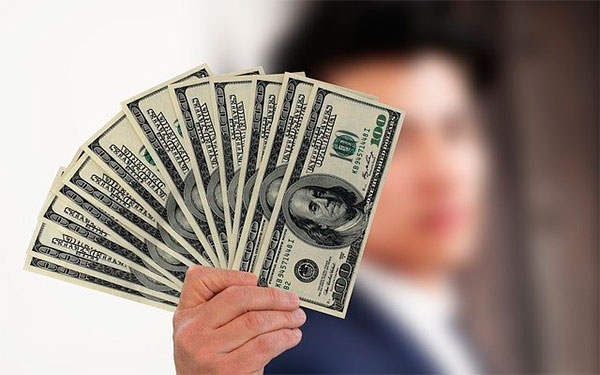 China har&iacute;a colapsar el d&oacute;lar en respuesta a las amenazas estadounidenses
