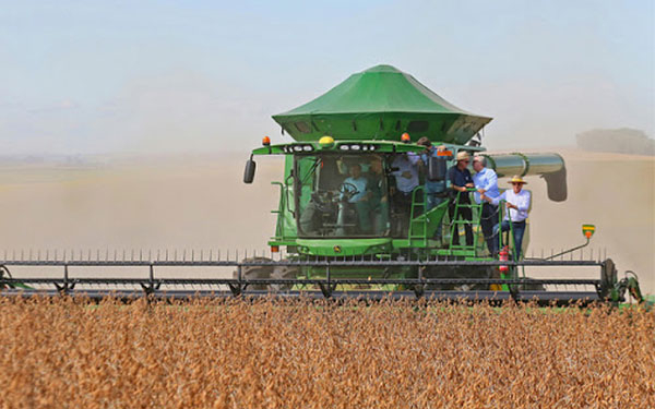 Brasil gana mercado agr&iacute;cola chino ante rev&eacute;s de Estados Unidos en Asia