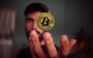 Empresas colombianas, &iquest;pueden invertir en criptomonedas?