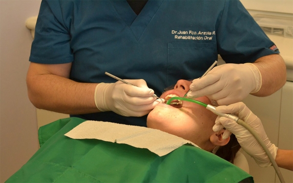 Negocio odontol&oacute;gico: Sin anestesia, a la deriva y con dolor