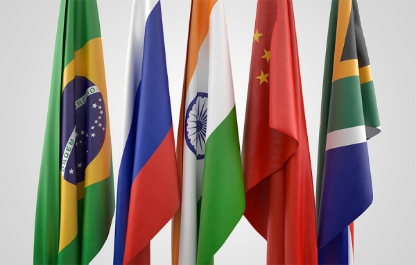 Los BRICS podr&iacute;an crear su propio sistema de pago
