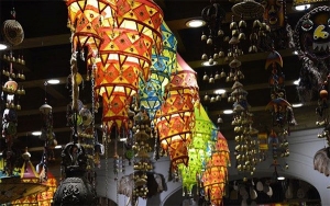 El Restrepo, de eje manufacturero por excelencia a barrio chino