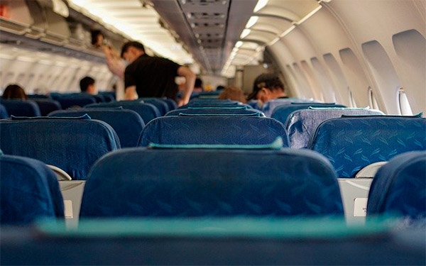 Eliminan requisito de prueba covid-19 a viajeros con destino Colombia