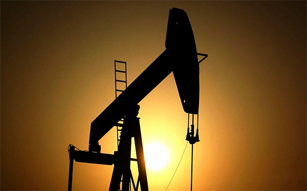 Los precios del petr&oacute;leo vuelven a subir, &iquest;es pronto para celebrarlos?