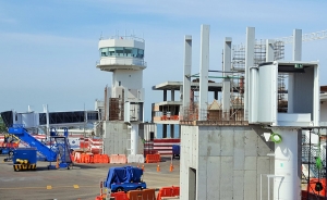 La ANI y Aeropuertos de Oriente socializaron obra en santa marta