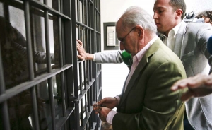 Anticorrupci&oacute;n espa&ntilde;ola investigar&aacute; a Rato por 5 delitos fiscales y blanqueo