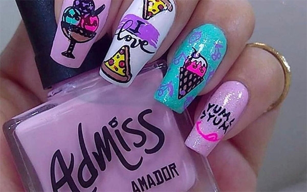 Colombiana Admiss entrega esmaltes a mujeres colombianas